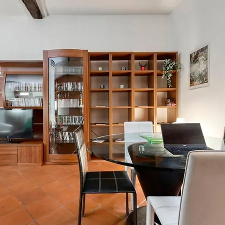 Apartment Fine Arts - Tv 40' Hd Netflix Prime Dazn Bologna