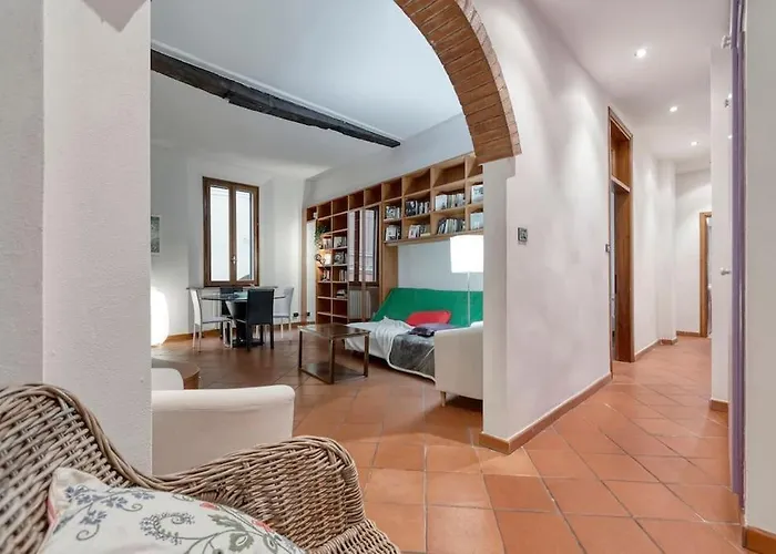 Fine Arts - Tv 40' Hd Netflix Prime Dazn Apartamento Bolonia