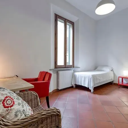 Fine Arts - Tv 40' Hd Netflix Prime Dazn * Bologna